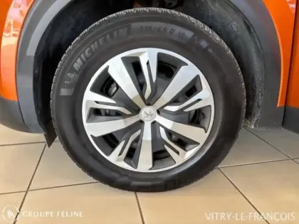 Photo 10 Peugeot 2008  1.5 BlueHDi 110ch S&S Active BUSINESS