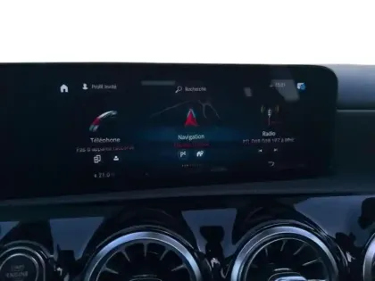 Photo 12 Mercedes Classe A  250 e 160+102ch AMG Line 8G-DCT 8cv