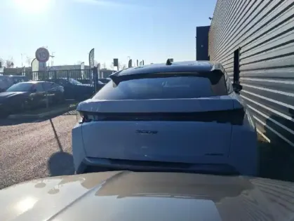 Photo 6 Peugeot 3008  1.2 Hybrid 145ch GT e-DCS6