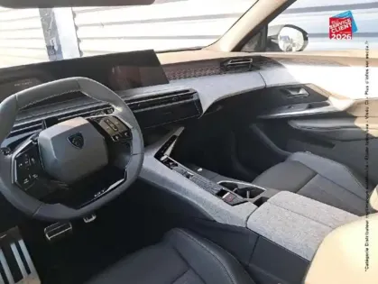 Photo 14 Peugeot 3008  1.2 Hybrid 145ch GT e-DCS6