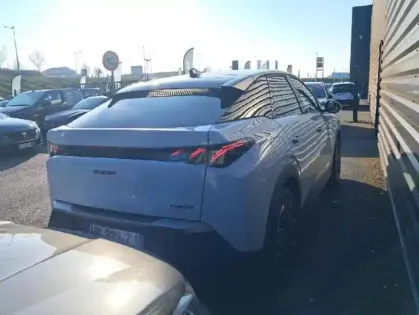 Photo 5 Peugeot 3008  1.2 Hybrid 145ch GT e-DCS6