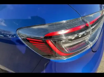 Photo 13 Renault Clio  1.6 E-Tech 145ch full hybrid esprit Alpine - 25