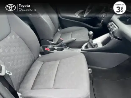 Photo 5 Toyota Yaris  120 VVT-i Dynamic Business 5p MC24