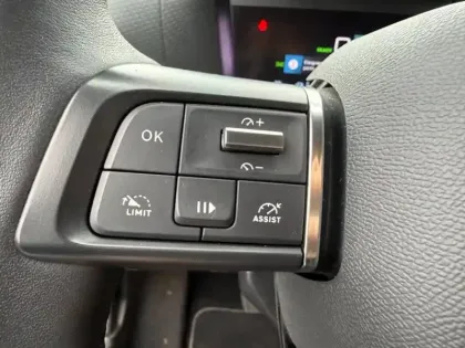 Photo 12 Citroën C4  Moteur électrique 136ch (100 kW) Feel Pack Automatique