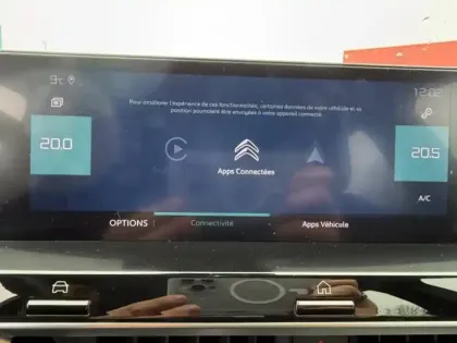 Photo 14 Citroën C4  Moteur électrique 136ch (100 kW) Feel Pack Automatique