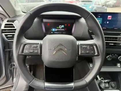 Photo 9 Citroën C4  Moteur électrique 136ch (100 kW) Feel Pack Automatique