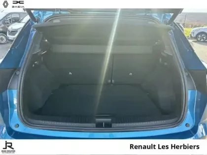 Photo 6 Renault Austral  1.2 E-Tech full hybrid 200ch esprit Alpine - 26