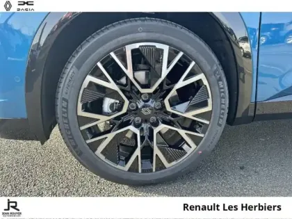 Photo 7 Renault Austral  1.2 E-Tech full hybrid 200ch esprit Alpine - 26