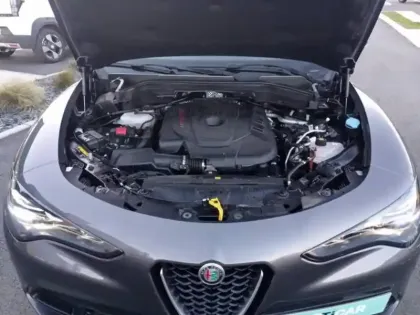 Photo 27 Alfa Romeo Stelvio  2.2 Diesel 160ch Super AT8