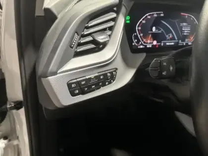 Photo 11 BMW Serie 1 Série 1 116i 109ch