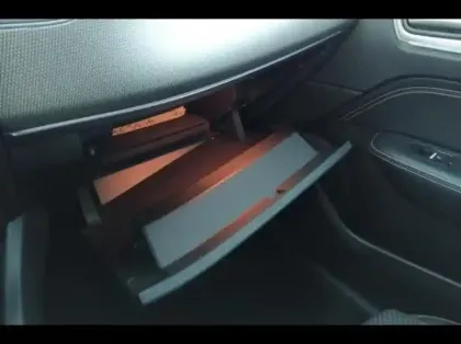 Photo 14 Renault Arkana  1.3 TCe 140ch mild hybrid Techno EDC -23