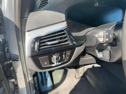 Photo 14 BMW Serie 5 Série 5 530eA xDrive 292ch M Sport Steptronic