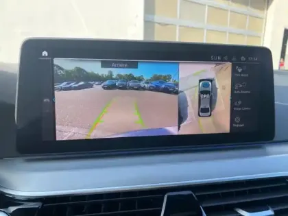 Photo 8 BMW Serie 5 Série 5 530eA xDrive 292ch M Sport Steptronic