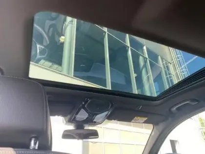 Photo 7 BMW Serie 5 Série 5 530eA xDrive 292ch M Sport Steptronic