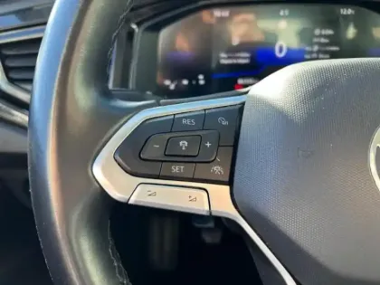 Photo 13 Volkswagen Taigo  1.0 TSI 110ch Life