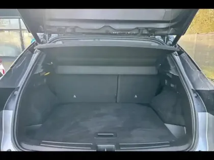 Photo 9 Renault Austral  1.2 E-Tech full hybrid 200ch Iconic- 24