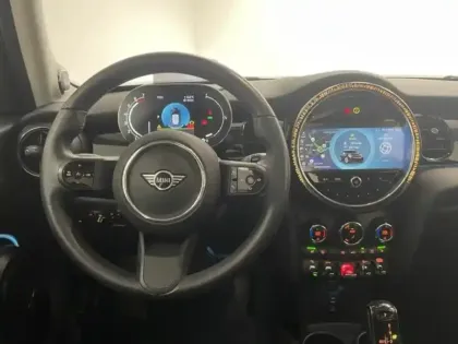 Photo 6 Mini Mini  5 Portes Cooper 136ch Edition Premium Plus BVA7