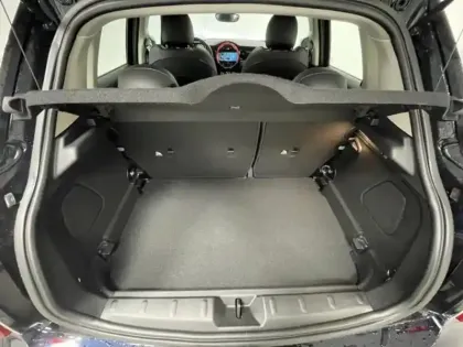 Photo 7 Mini Mini  5 Portes Cooper 136ch Edition Premium Plus BVA7