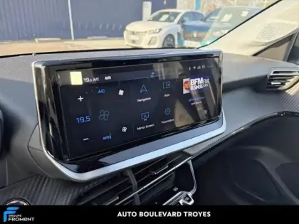 Photo 14 Peugeot 208  1.2 Hybrid 110ch Allure e-DCS6