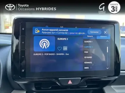 Photo 14 Toyota Yaris  116h Iconic 5p MY22