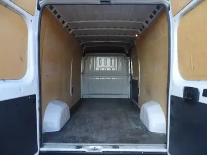 Photo 12 Peugeot Boxer  Fg 335 L3H2 2.2 BlueHDi S&S 140ch Asphalt