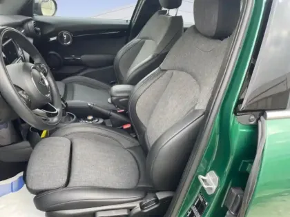 Photo 8 Mini Mini  5 Portes Cooper 136ch Heddon Street BVA7 Euro6d-T