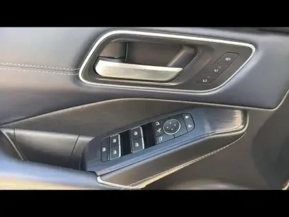 Photo 18 Nissan Qashqai Gén. III (J12) Ph1 Tekna+ 5