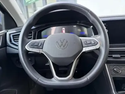 Photo 9 Volkswagen Polo  1.0 TSI 95ch Life Plus