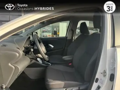 Photo 10 Toyota Yaris  116h Dynamic 5p MY22