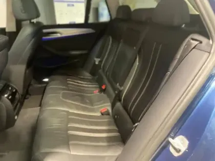 Photo 9 BMW Serie 5 Série 5 Touring 520dA 190ch Luxury Steptronic