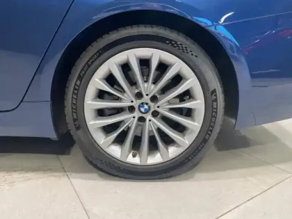 Photo 22 BMW Serie 5 Série 5 Touring 520dA 190ch Luxury Steptronic