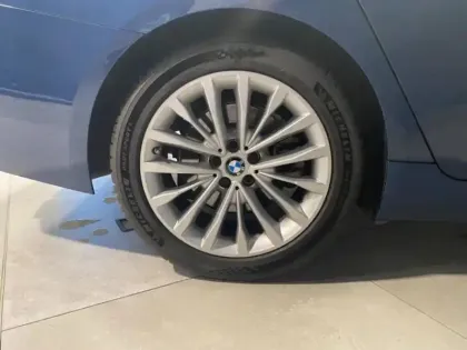 Photo 23 BMW Serie 5 Série 5 Touring 520dA 190ch Luxury Steptronic