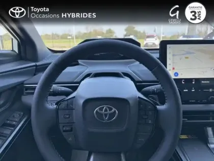 Photo 12 Toyota C-HR + 224ch 77kWh Design Grande Autonomie