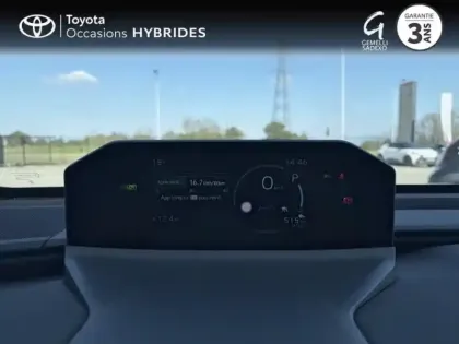 Photo 13 Toyota C-HR + 224ch 77kWh Design Grande Autonomie