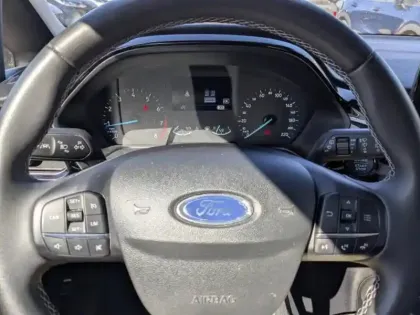 Photo 6 Ford Fiesta Gén. V Ph2 Titanium X 5