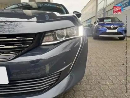 Photo 12 Peugeot 508  SW BlueHDi 130ch S&S Allure 7cv