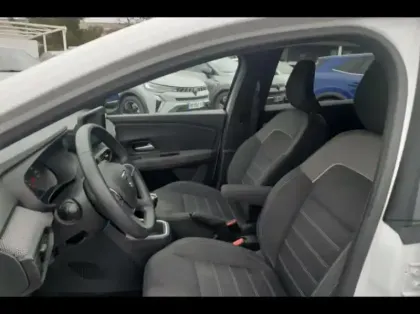 Photo 9 Dacia Jogger  1.0 TCe 110ch Confort 5 places