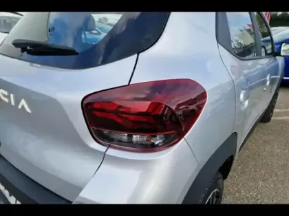 Photo 13 Dacia Spring  45ch Expression