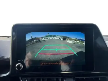 Photo 13 Toyota C-HR  1.8 Hybride 122ch Design Ultimate E-CVT