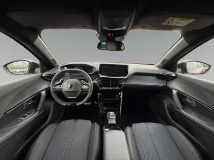 Photo 9 Peugeot 2008  1.2 Hybrid 145ch GT e-DCS6