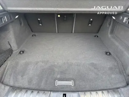 Photo 10 Jaguar F-Pace  P400e Plug-in-Hybrid R-Dynamic S BVA8 AWD