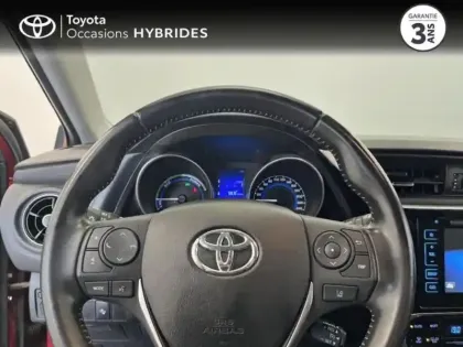 Photo 12 Toyota Auris  HSD 136h TechnoLine