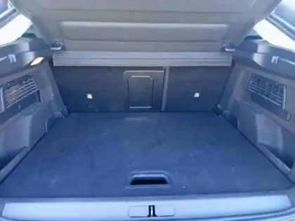 Photo 6 Citroën C4  1.2 Hybride 136ch S&S MAX Automatique