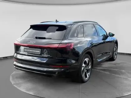 Photo 32 Audi E-tron  50 313ch Avus e-quattro