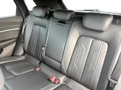Photo 40 Audi E-tron  50 313ch Avus e-quattro
