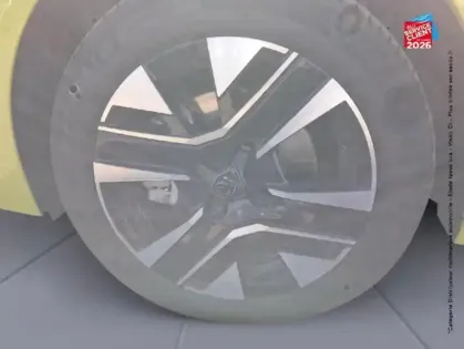 Photo 24 Peugeot 208  1.2 Hybrid 110ch Allure e-DCS6