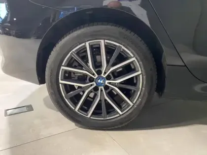 Photo 9 BMW Serie 2 Série 2 ActiveTourer 225e 245ch xDrive M Sport DKG7