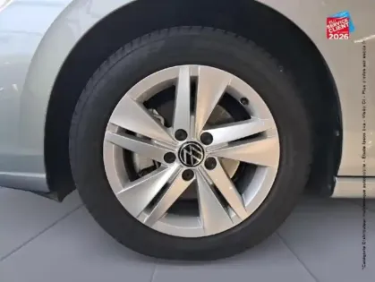 Photo 24 Volkswagen Golf  1.5 eTSI EVO2 116ch Life Plus DSG7