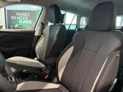 Photo 13 Skoda Kamiq  1.0 TSI Evo 2 116ch Clever Edition DSG7