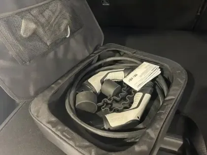 Photo 14 DS DS 7  Crossback E-TENSE 4x4 300ch Rivoli